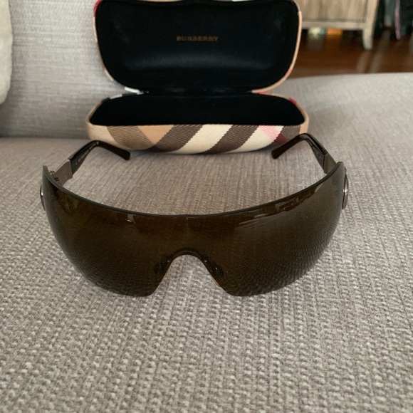 Burberry Sunglasses